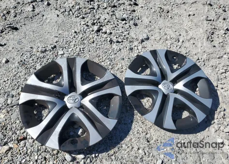 2018 Toyota Rav4 Le from USA, damaged, VIN JTMBFREV6JJ213143